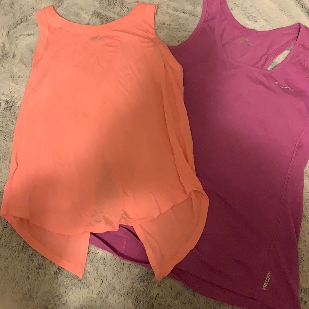 set of two tank tops